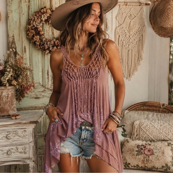 Free People Tops - Free People Retired Vintage Boho Chic Mauve Tank Top